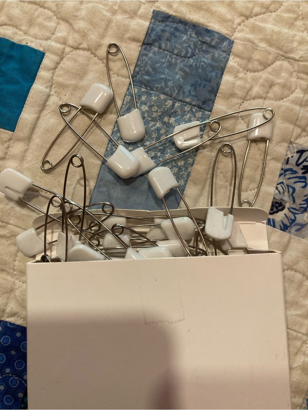 3/$10 bundle sale. White Diaper Pins with Plastic Heads - Pack of 100